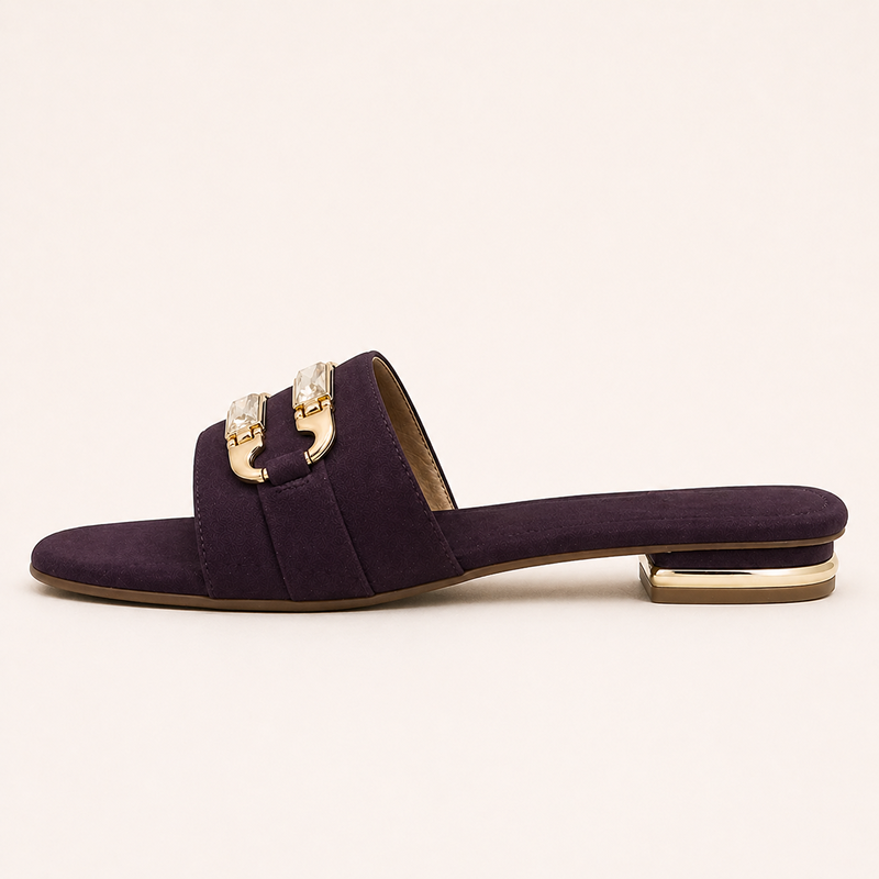 Noir Buckle